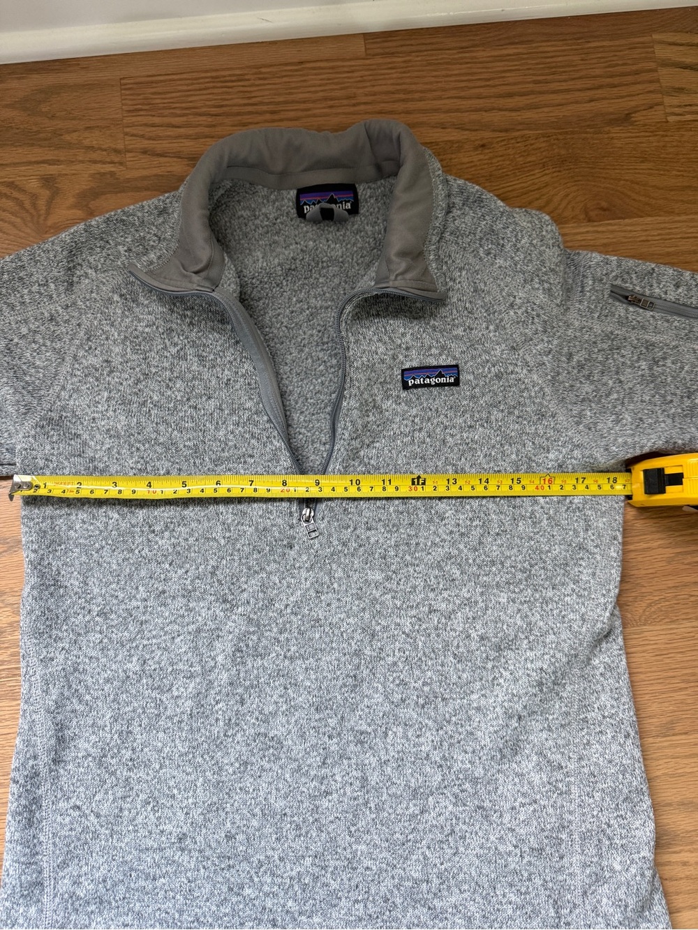 Patagonia Women’s Better Sweater Heather Grey Quarter-Zip Fleece Pullover - Picture 4 of 4